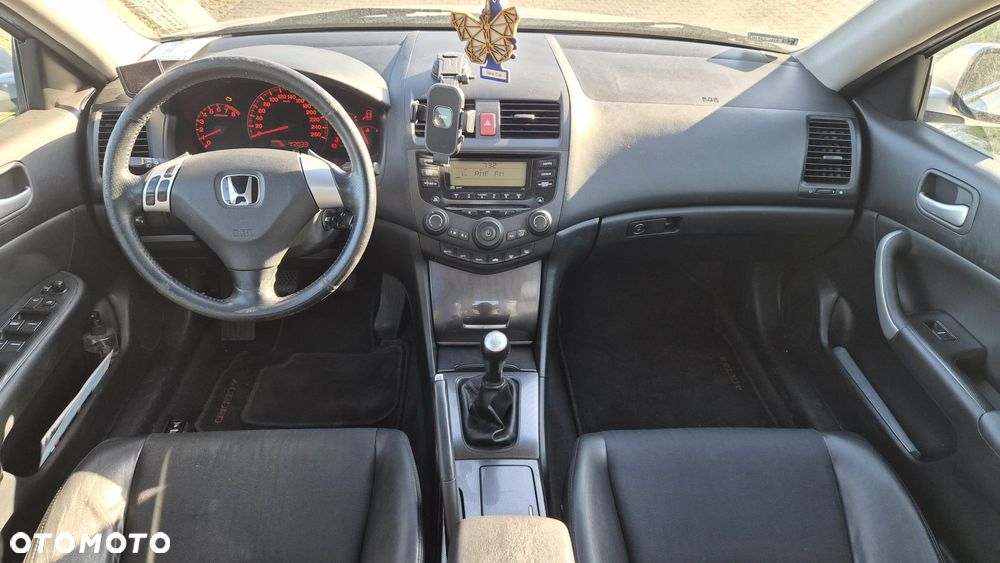Honda Accord - 7