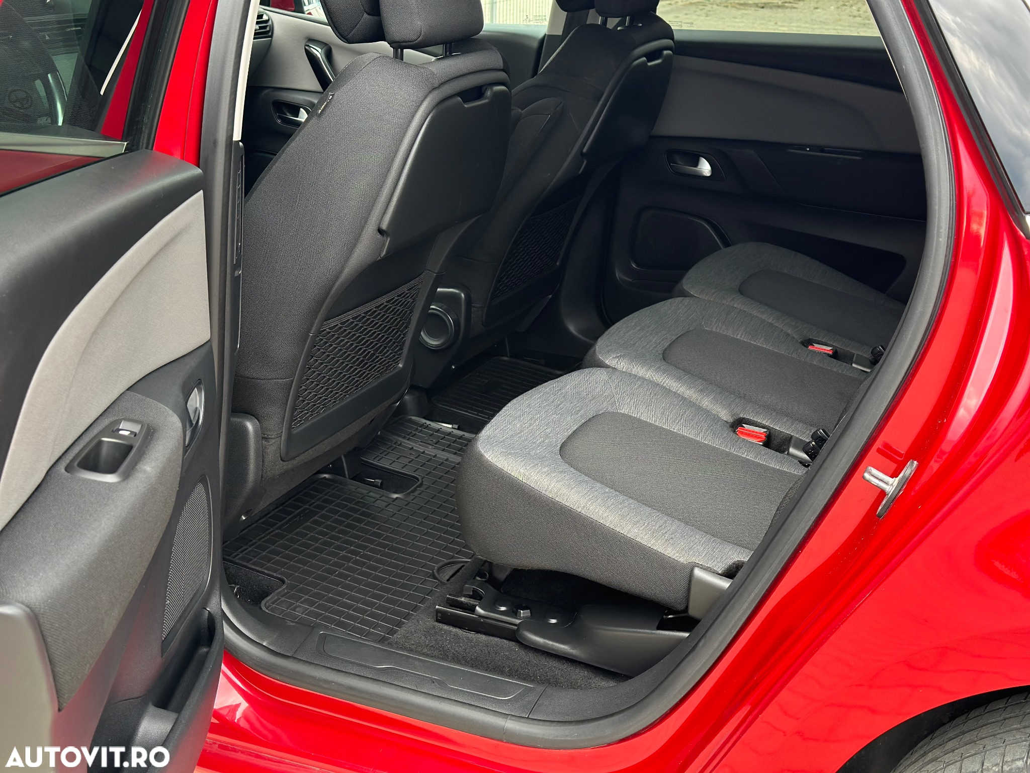 Citroën C4 Picasso 1.6 BlueHDi S&S Feel - 12