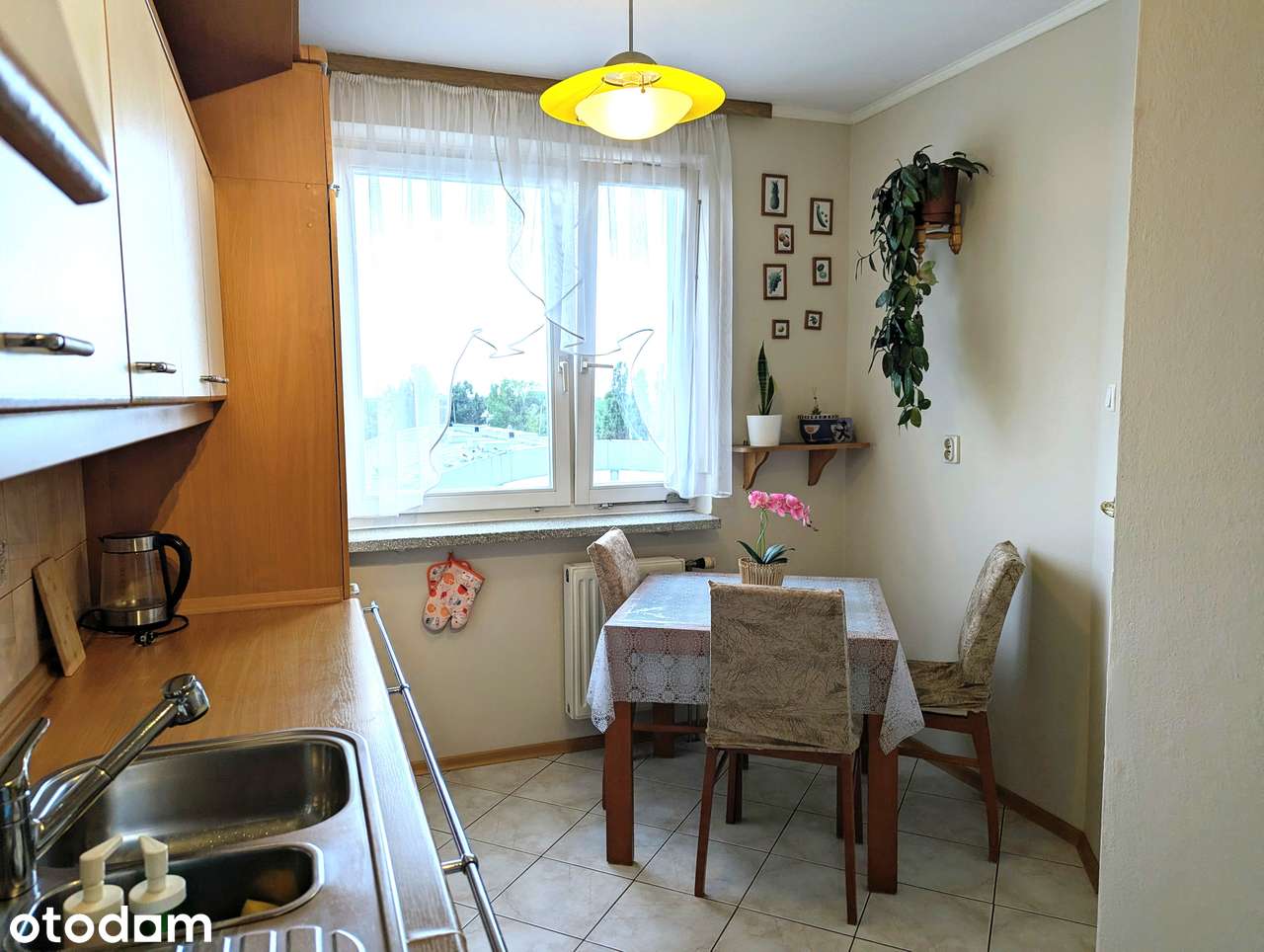 Mieszkanie 3-pokojowe, 75 m2, kuchnia, balkon, piwnica, ochrona Włochy