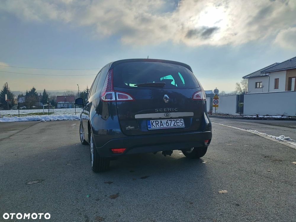 Renault Scenic Energy dCi 110 S&S Dynamique - 12