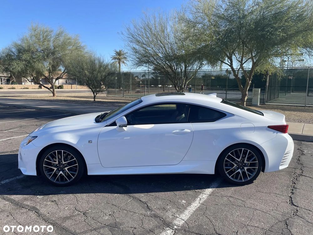 Lexus RC - 7