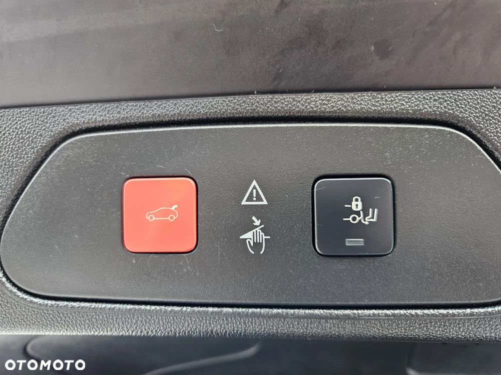 Opel Grandland X 1.6 D Start/Stop INNOVATION - 28