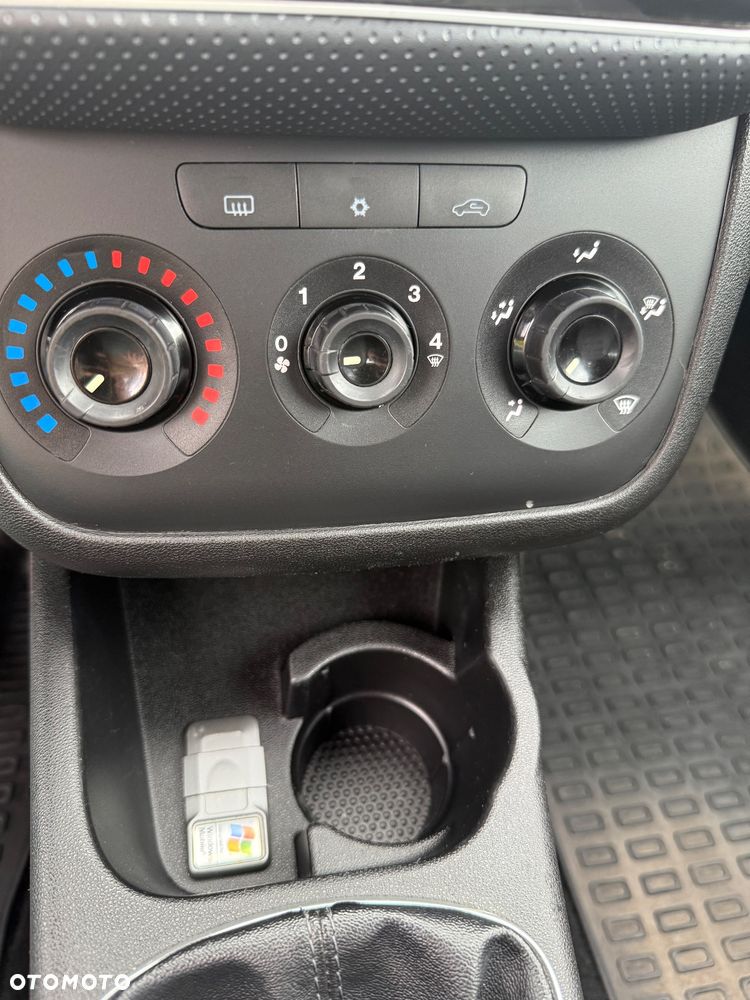 Fiat Punto Evo 1.4 8V Dynamic Start&Stop - 13
