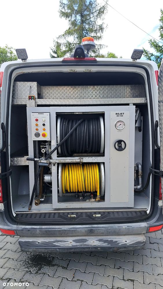 Mercedes-Benz Sprinter - 6