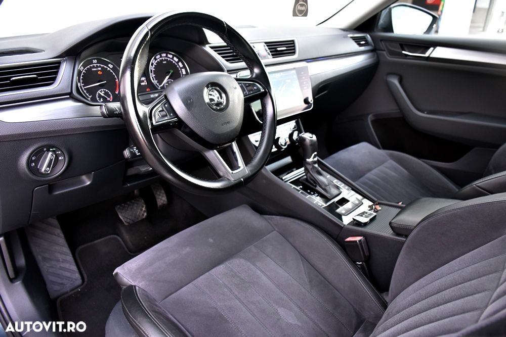 Skoda Superb 2.0 TDI DSG Ambition - 14