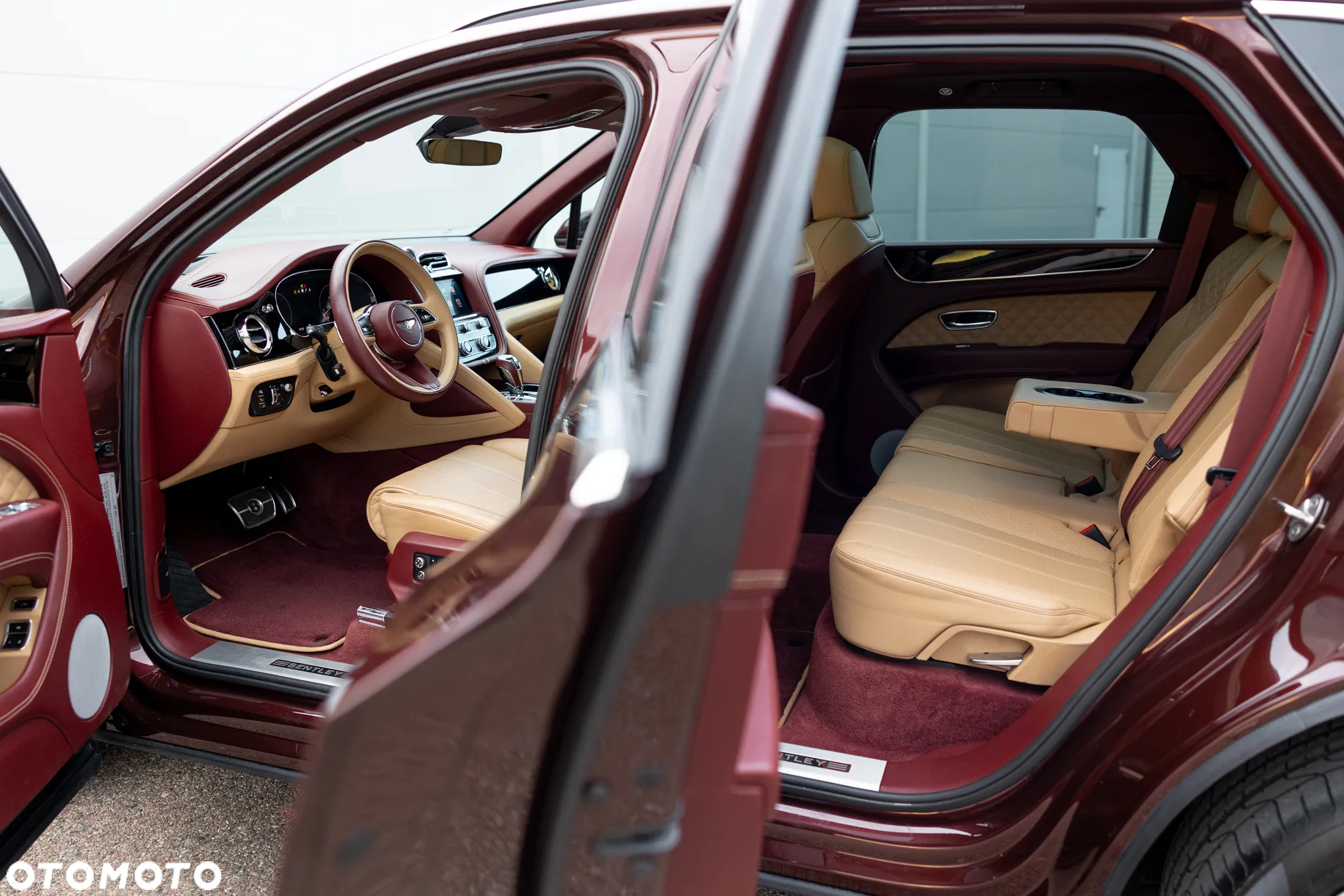 Bentley Bentayga V8 - 22
