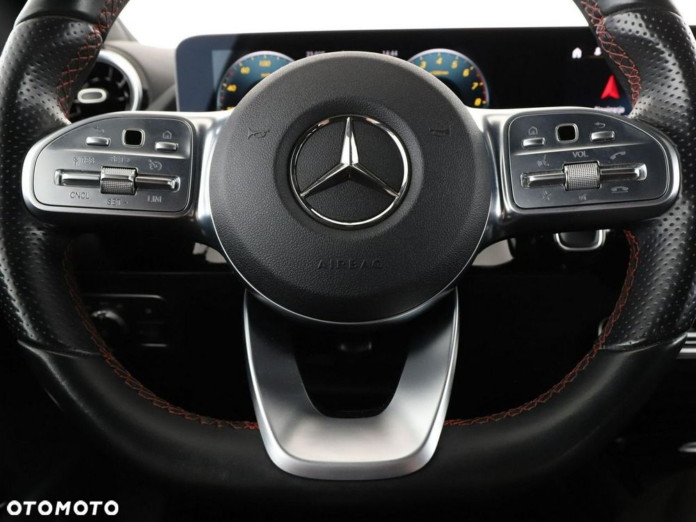 Mercedes-Benz Klasa B 250 e PHEV AMG Line 8G-DCT - 23