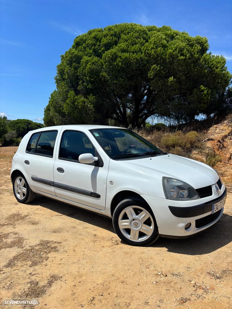Renault Clio 1.5 dCi Confort - 1