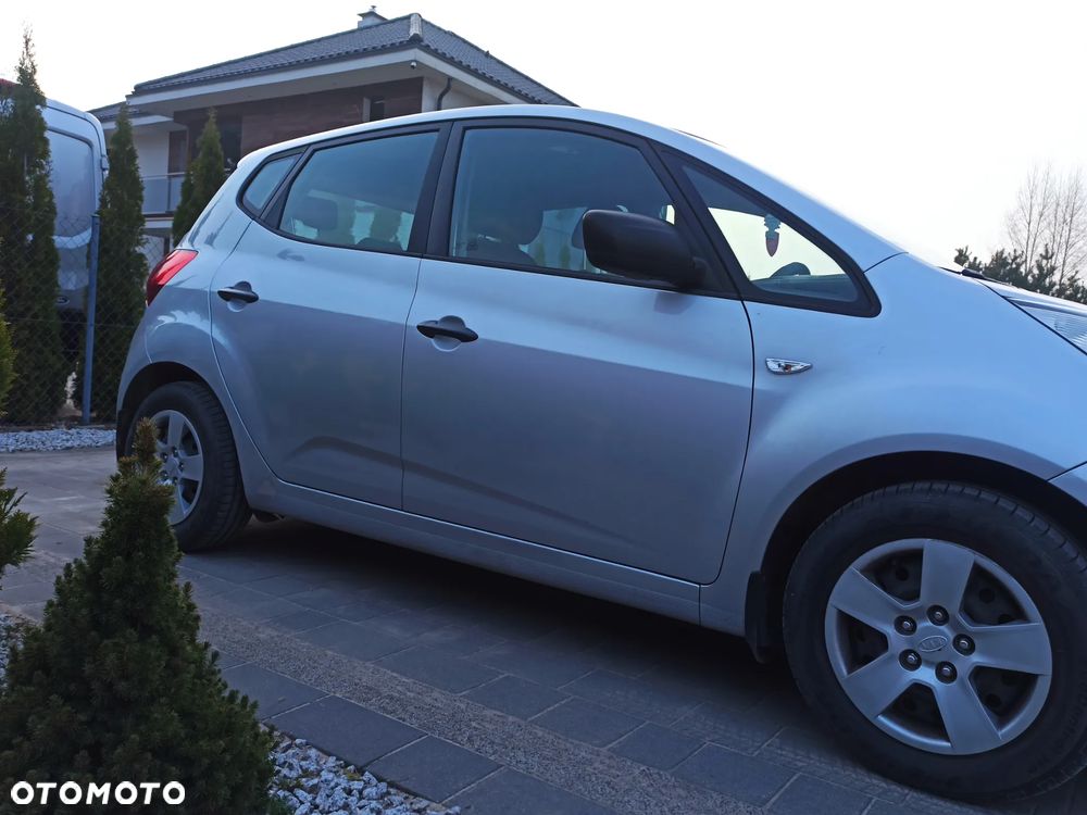 Kia Venga 1.4 CRDi L - 14