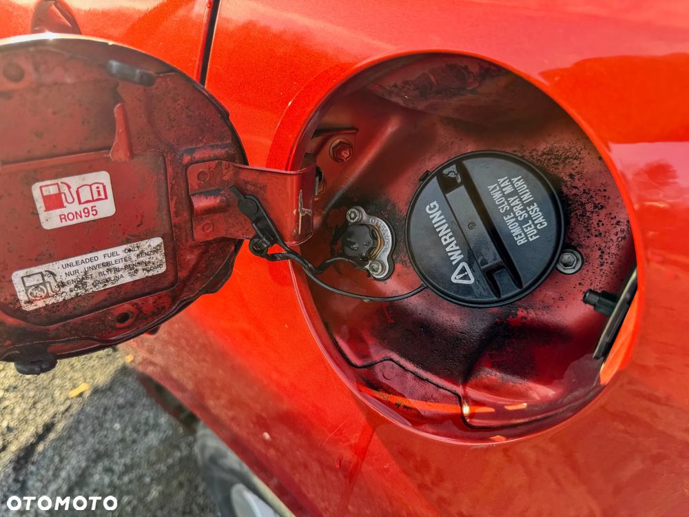 Suzuki SX4 1.6 GS / Premium - 24