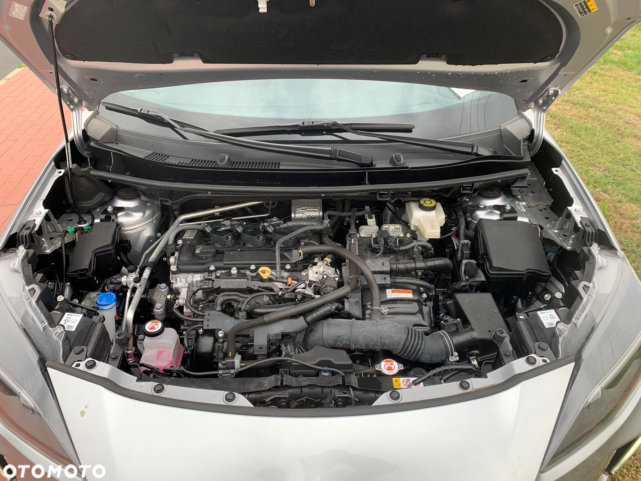 Toyota Yaris Cross Hybrid 1.5 Premiere Edition 4x4 - 12