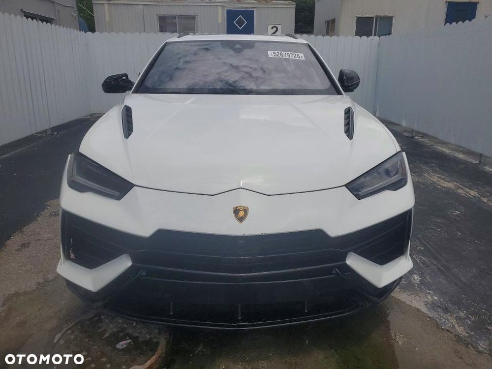Lamborghini Urus - 6