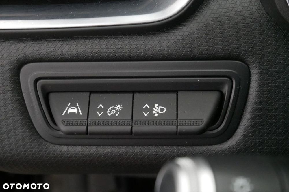 Renault Clio - 23