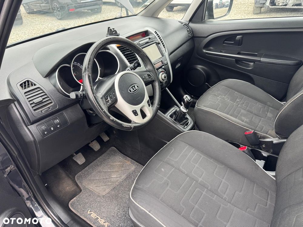 Kia Venga 1.6 CRDi 128 Edition 7 - 16