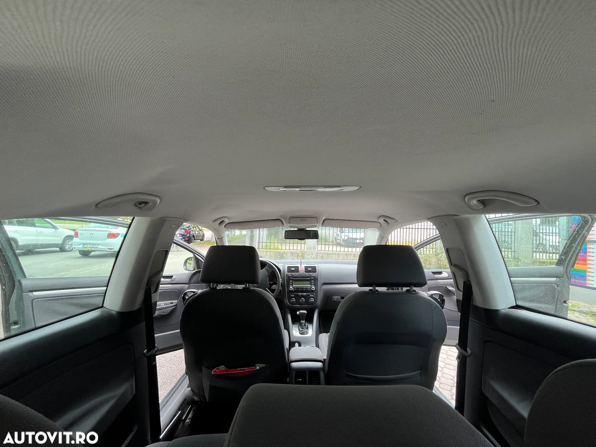 Volkswagen Golf 2.0 TDI Comfortline DSG - 16