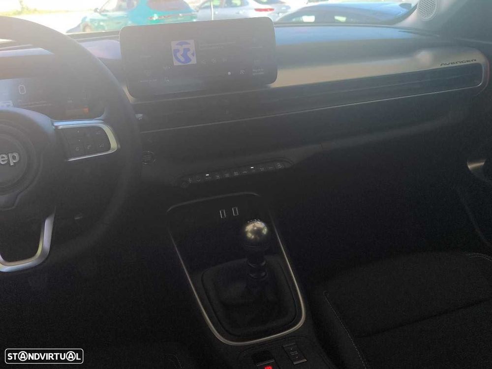 Jeep Avenger 1.2 GSE T3 Summit - 15
