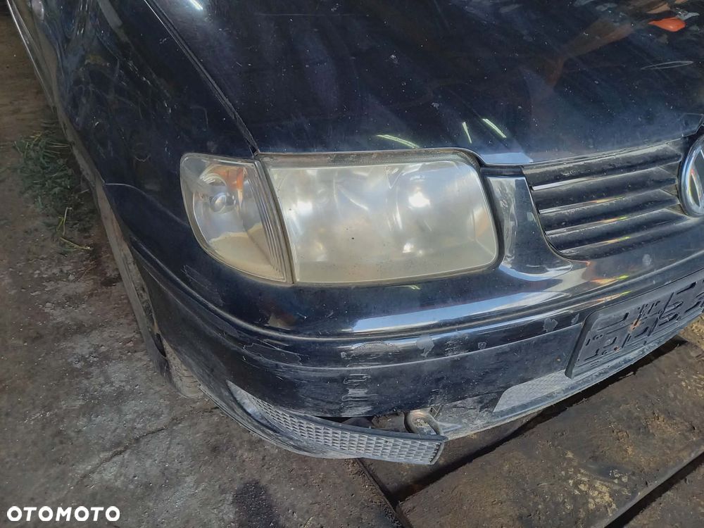 części VW VOLKSWAGEN POLO III lift 6N2 czarne 3 drzwi 2001r hatchback LAMPY PRZÓD prawa lewa - 1