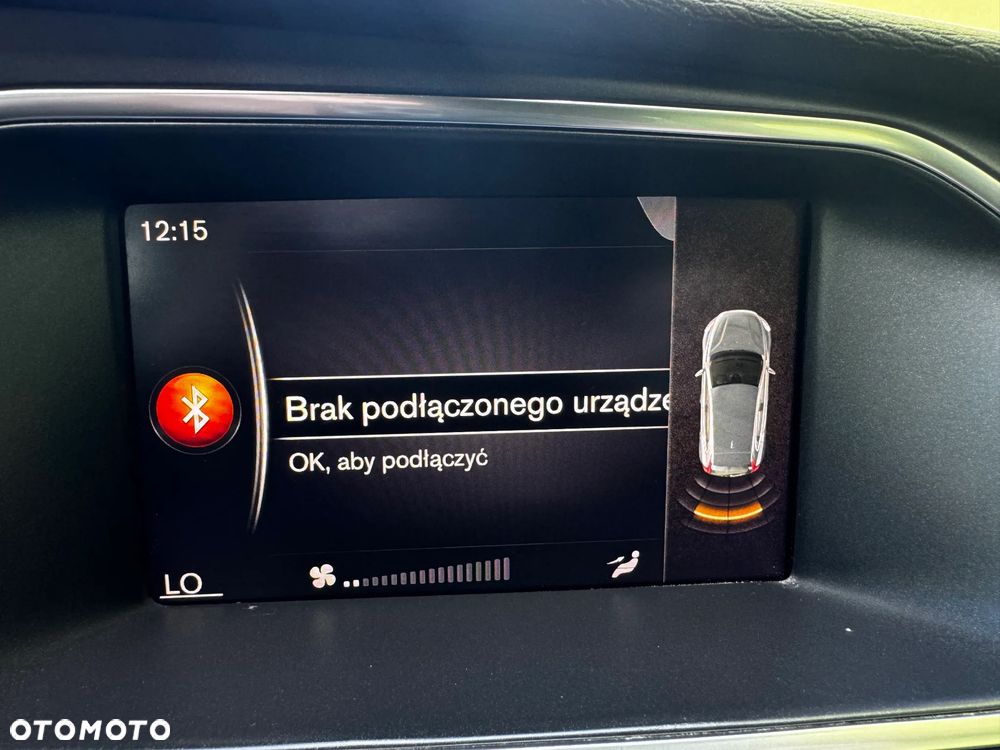 Volvo V40 D2 Momentum - 14