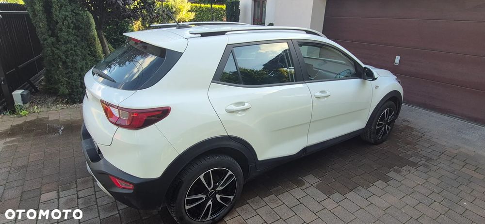 Kia Stonic - 3