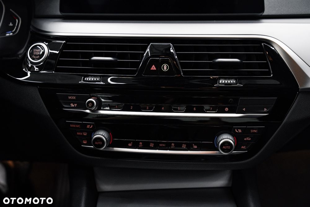 BMW Seria 5 520d mHEV Business Edition - 23