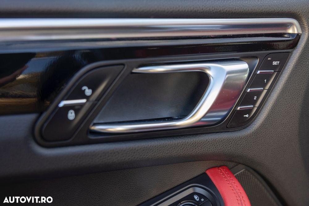 Porsche Macan PDK - 40