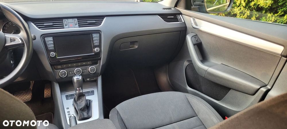 Skoda Octavia 1.8 TSI 4x4 Style DSG - 7