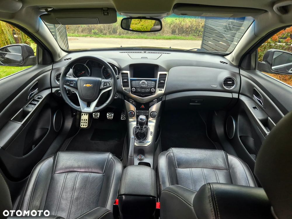 Chevrolet Cruze Station Wagon 1.4T LTZ - 9