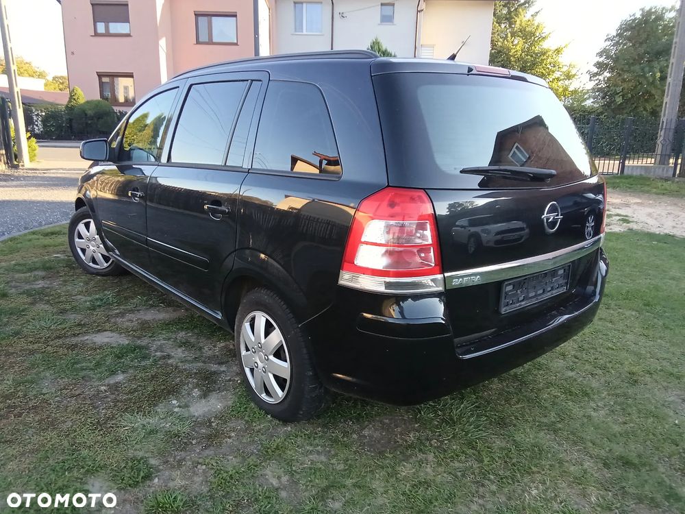 Opel Zafira 2012 photo 5