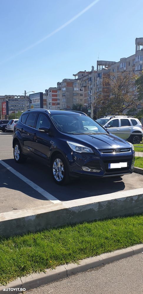 Ford Kuga 2.0 TDCi 4WD Powershift Titanium - 3