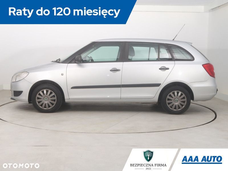Skoda Fabia - 4
