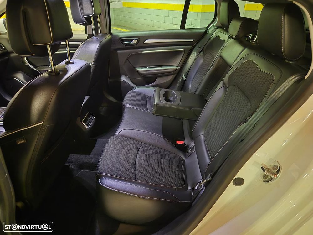 Renault Mégane Sport Tourer 1.5 Blue dCi Bose Edition - 37