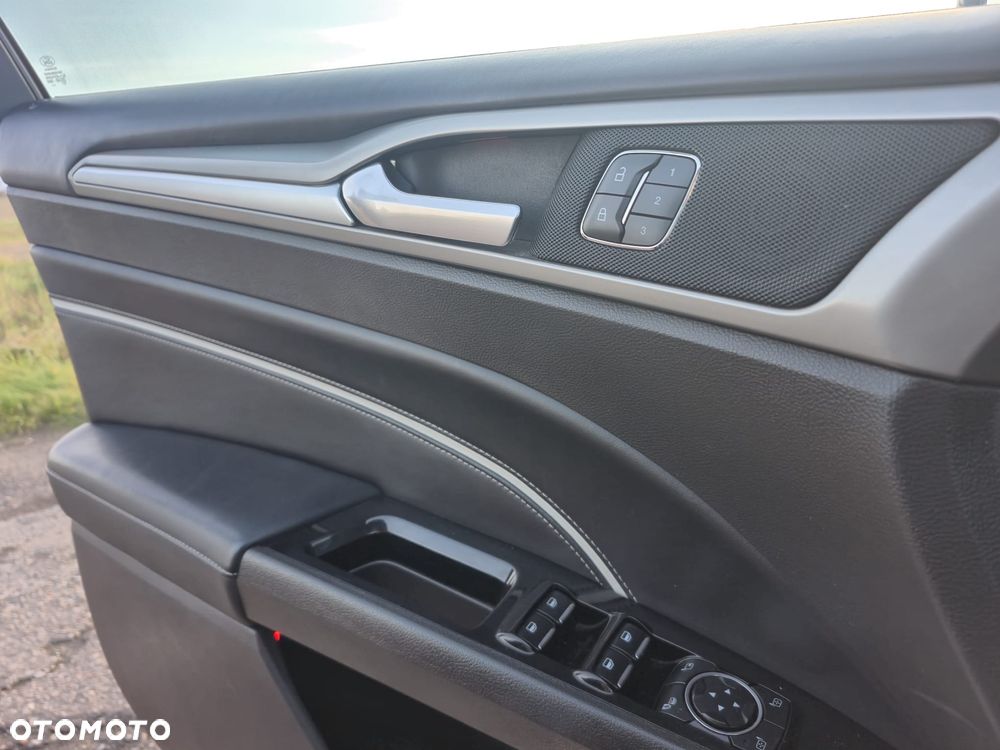 Ford Mondeo 2.0 TDCi Bi-Turbo PowerShift-Aut Vignale - 15