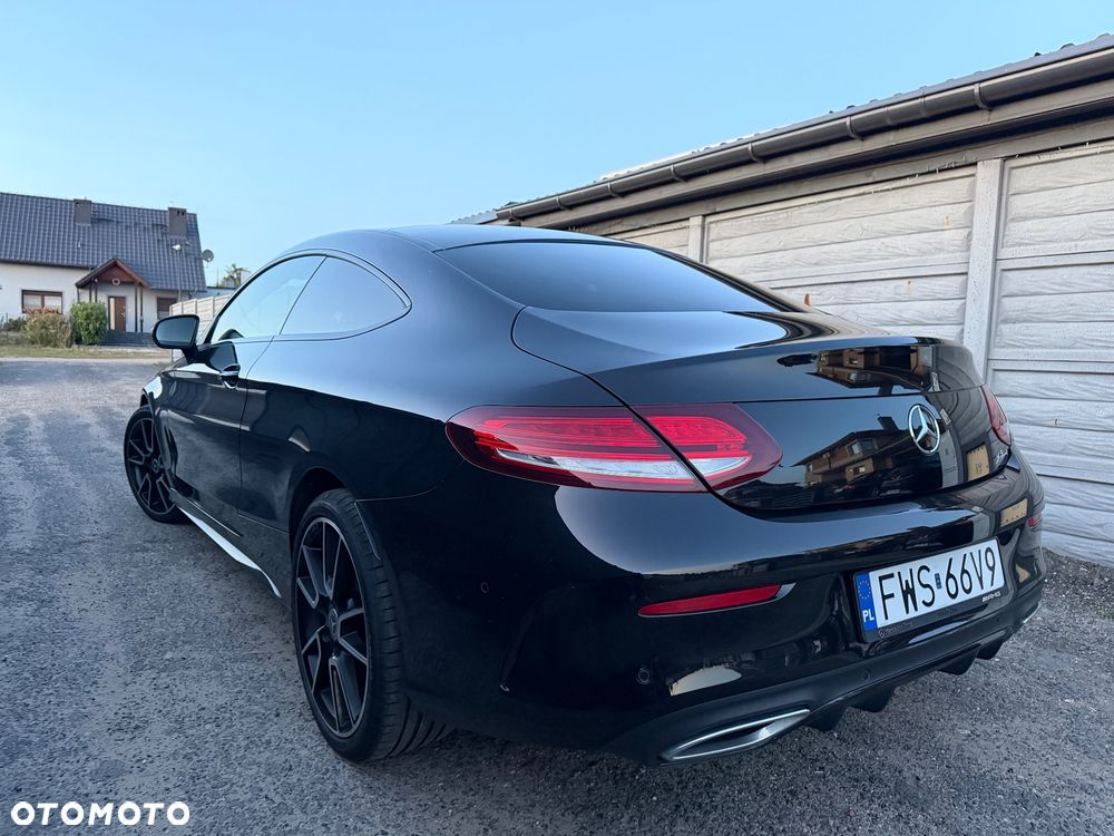 Mercedes-Benz Klasa C 220 d 4Matic 9G-TRONIC AMG Line Plus - 9