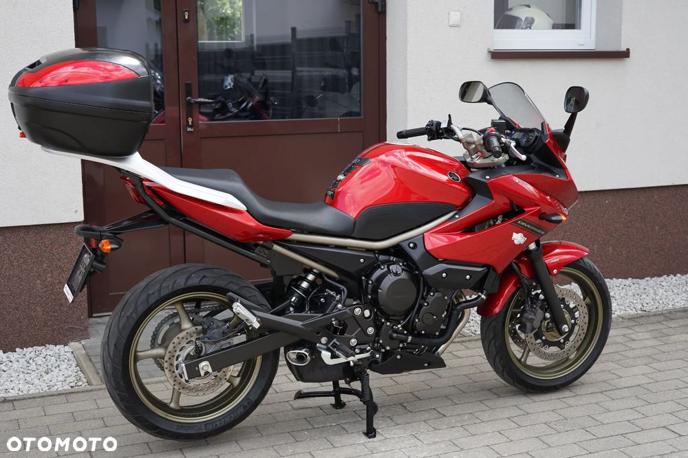 Yamaha XJ - 4