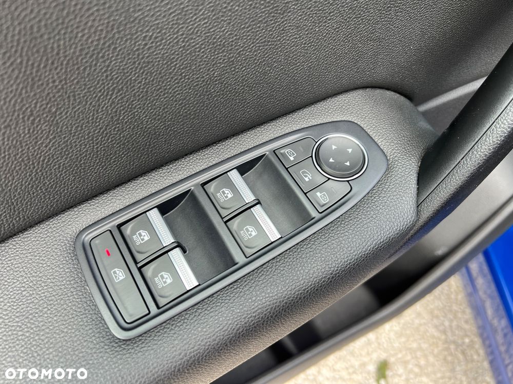 Renault Captur - 24
