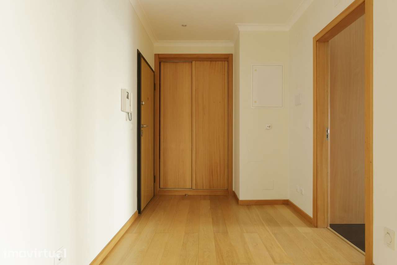 Apartamento T4 com jardim, Paço de Arcos, Oeiras - Grande imagem: 4/44