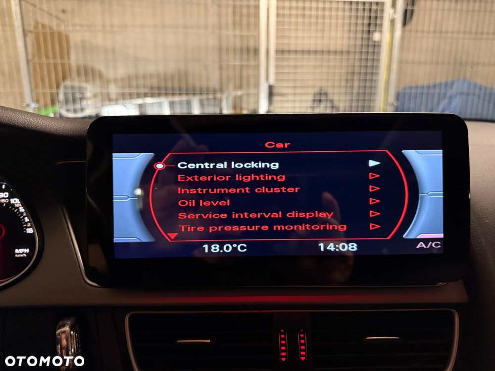 Audi A4 Allroad quattro 2.0 TFSI S tronic - 16