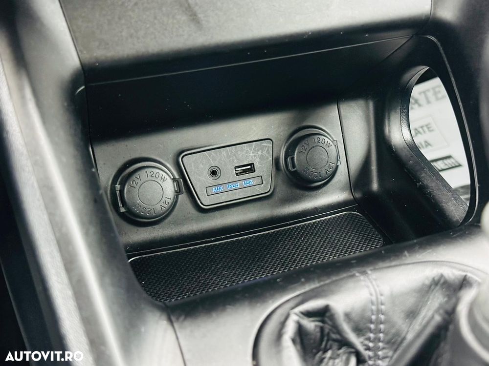 Hyundai ix35 1.7 CRDI 2WD blue Finale Gold - 30