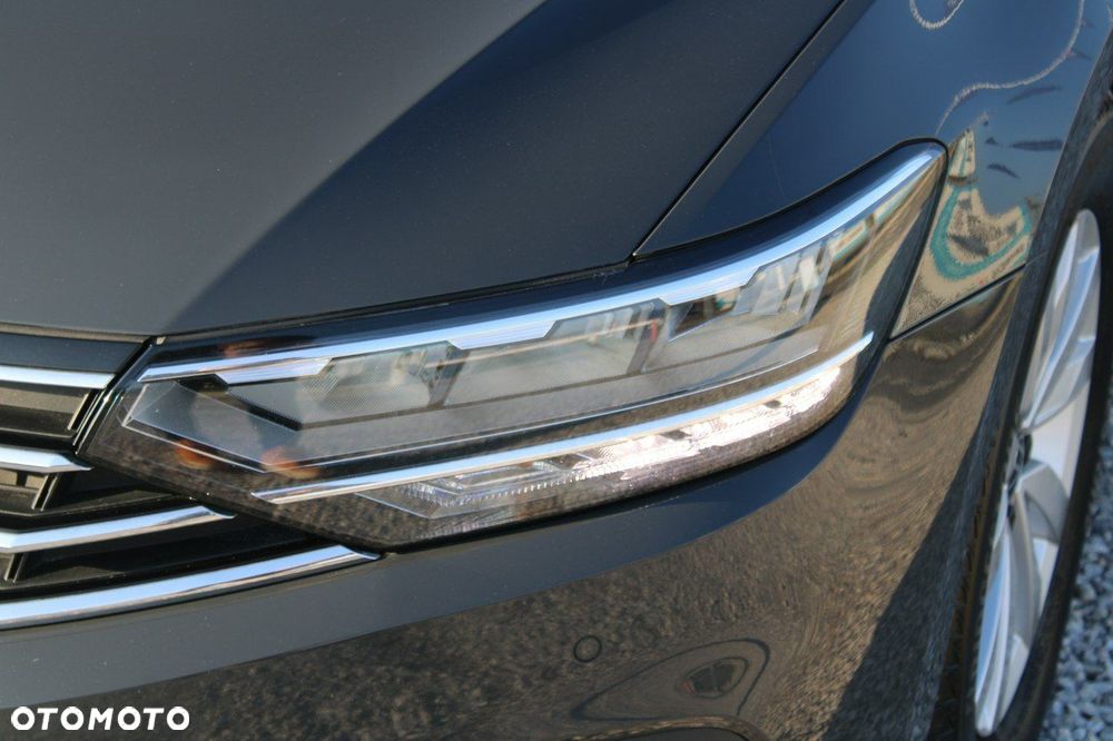 Volkswagen Passat 1.5 TSI EVO Essence - 14