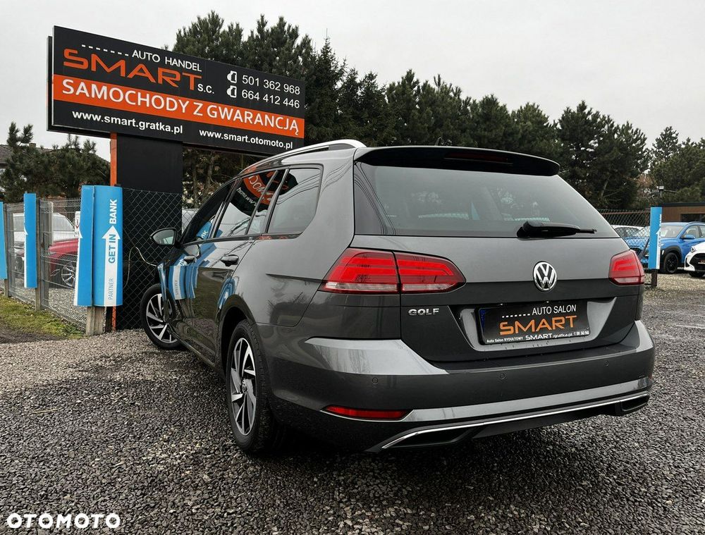 Volkswagen Golf - 4