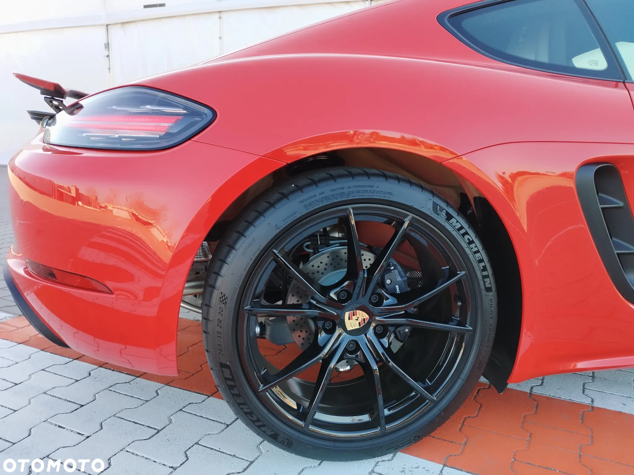 Porsche 718 Cayman GPF PDK - 16