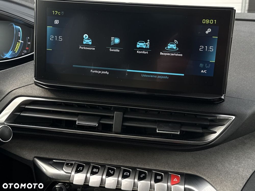 Peugeot 3008 - 24