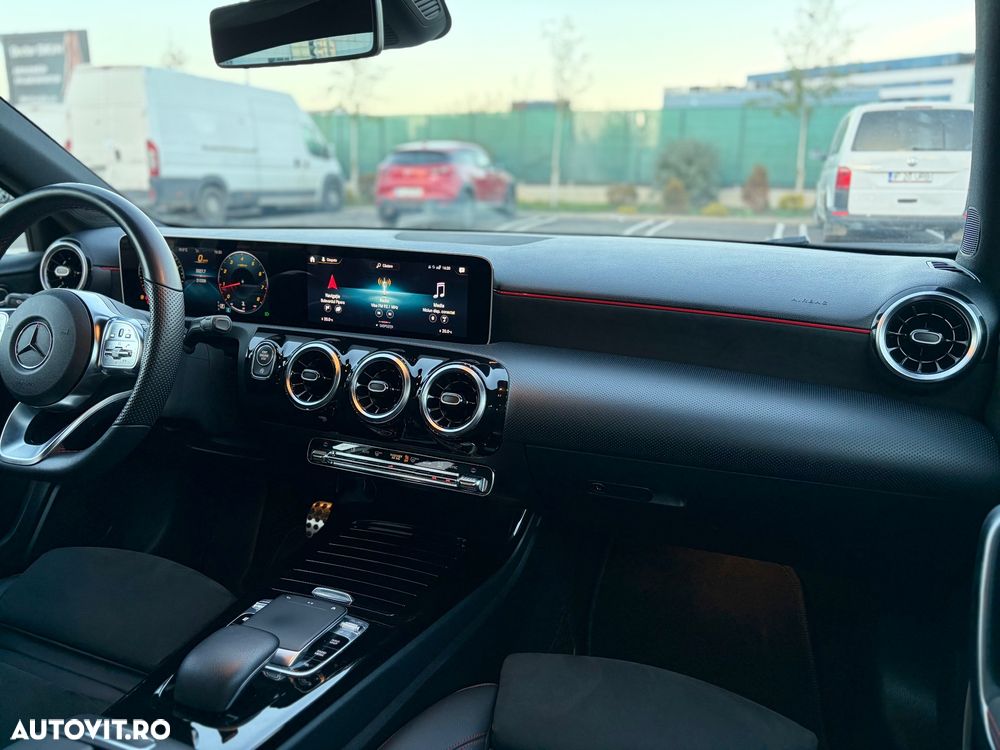 Mercedes-Benz A 200 (BlueEFFICIENCY) 7G-DCT AMG Sport - 16