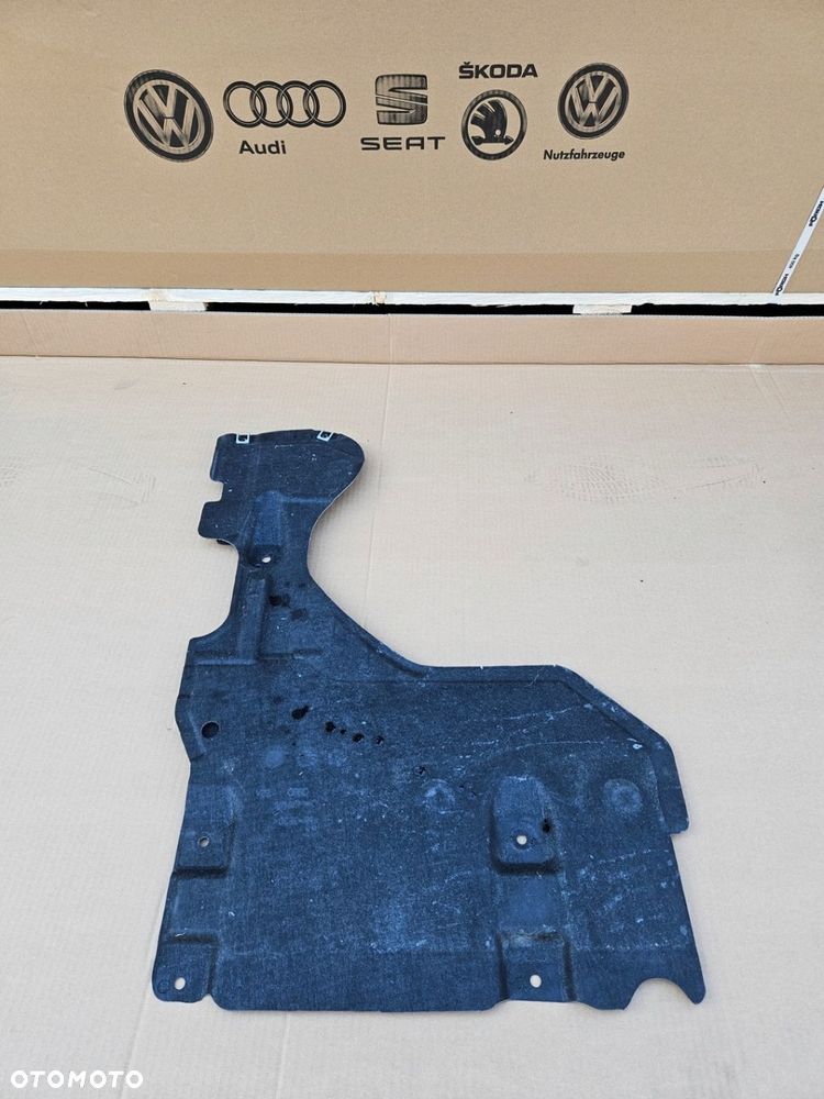 A8 D4 LIFT OSŁONA PODWOZIA 4H4825213C - 1