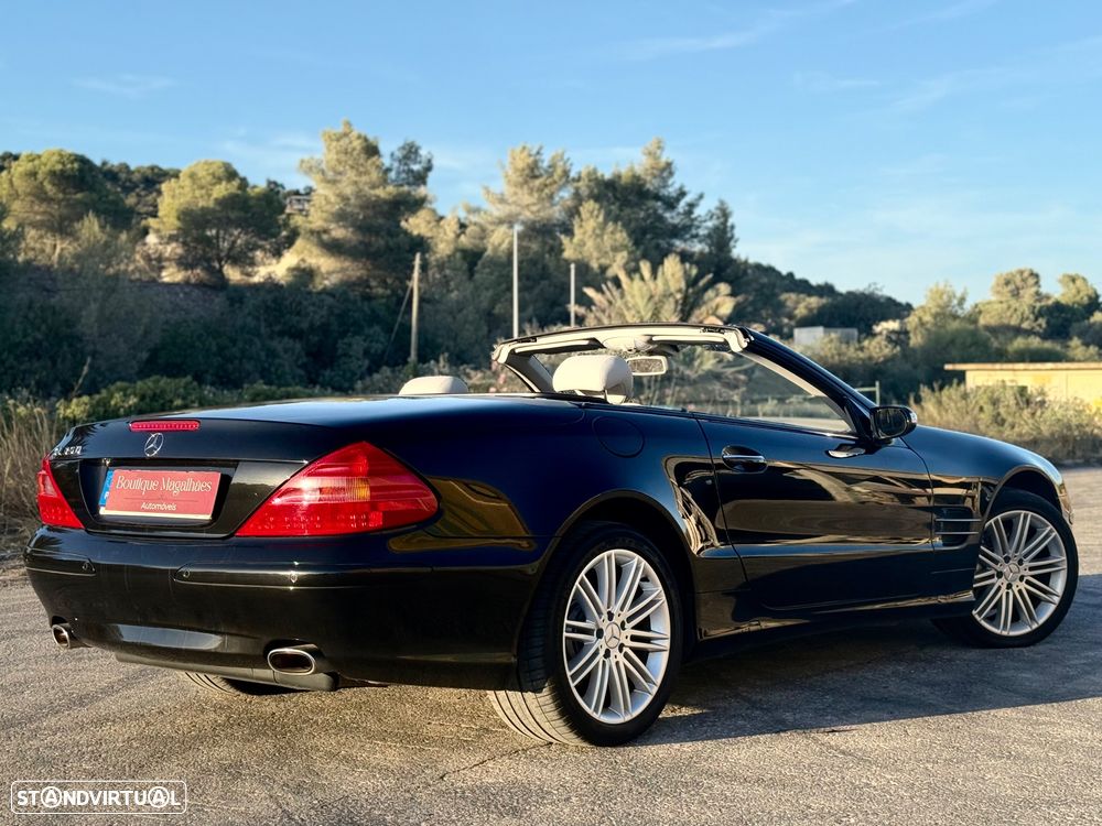 Mercedes-Benz SL 350 - 12