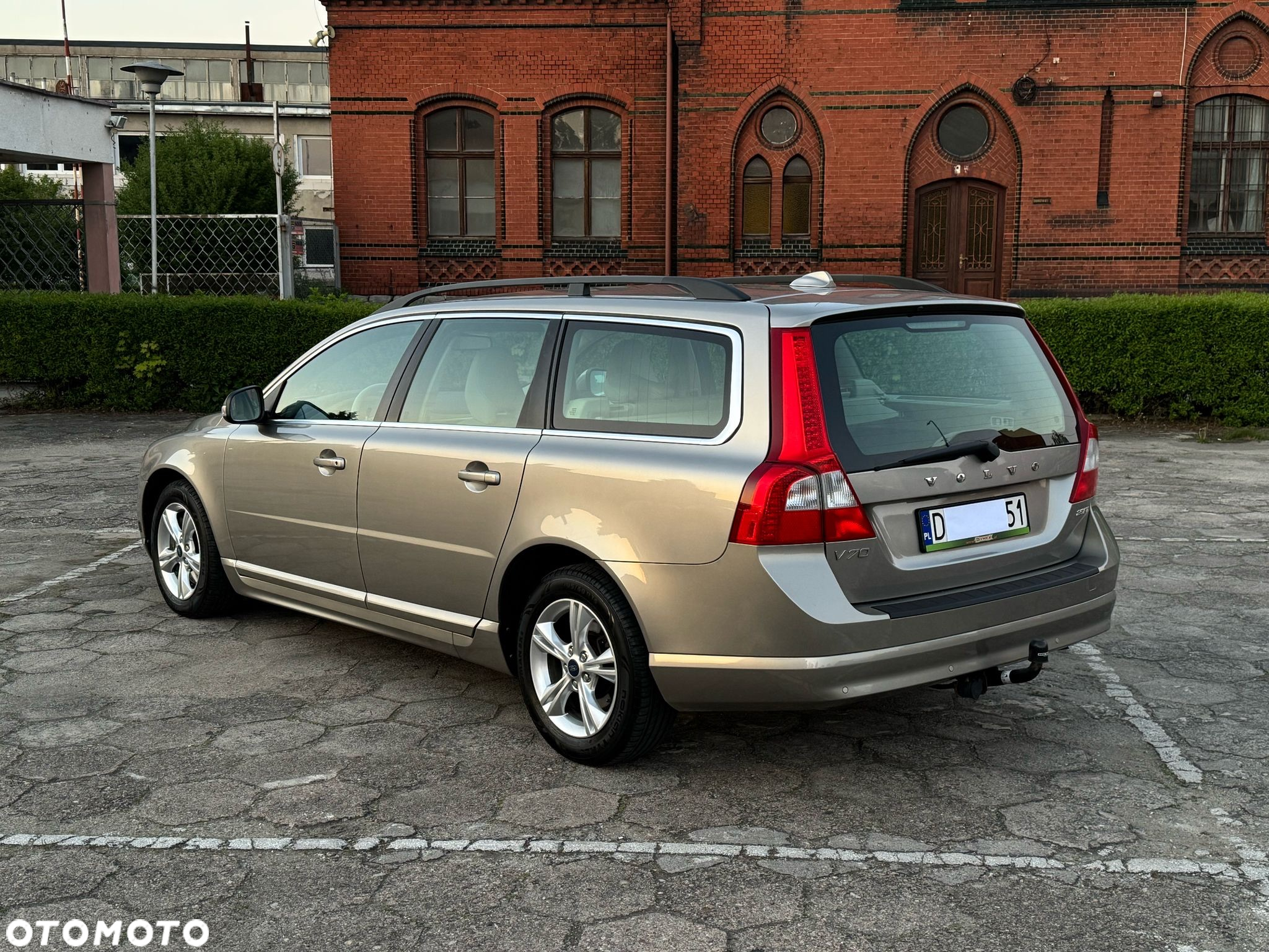 Volvo V70 2.5T Momentum - 4