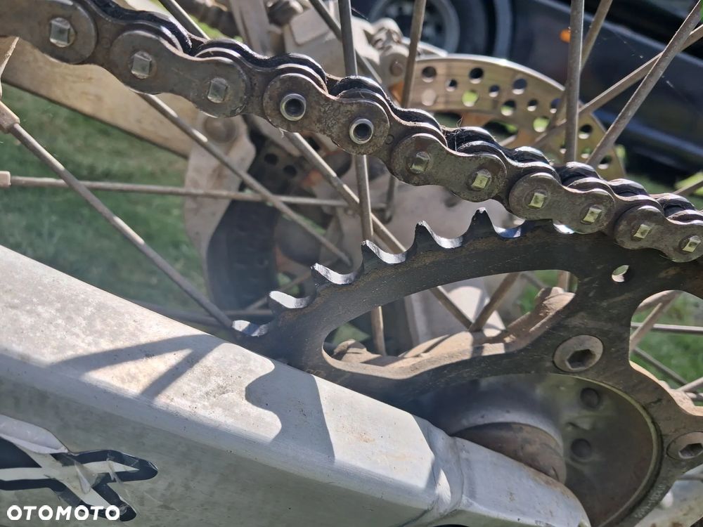 Yamaha YZF - 5