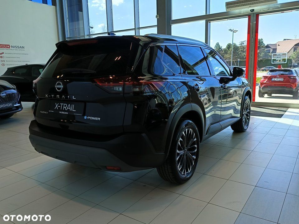 Nissan X-Trail - 4