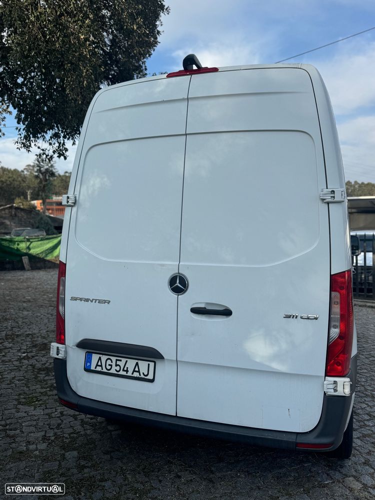 Mercedes-Benz SPRINTER 311 Cdi - 4