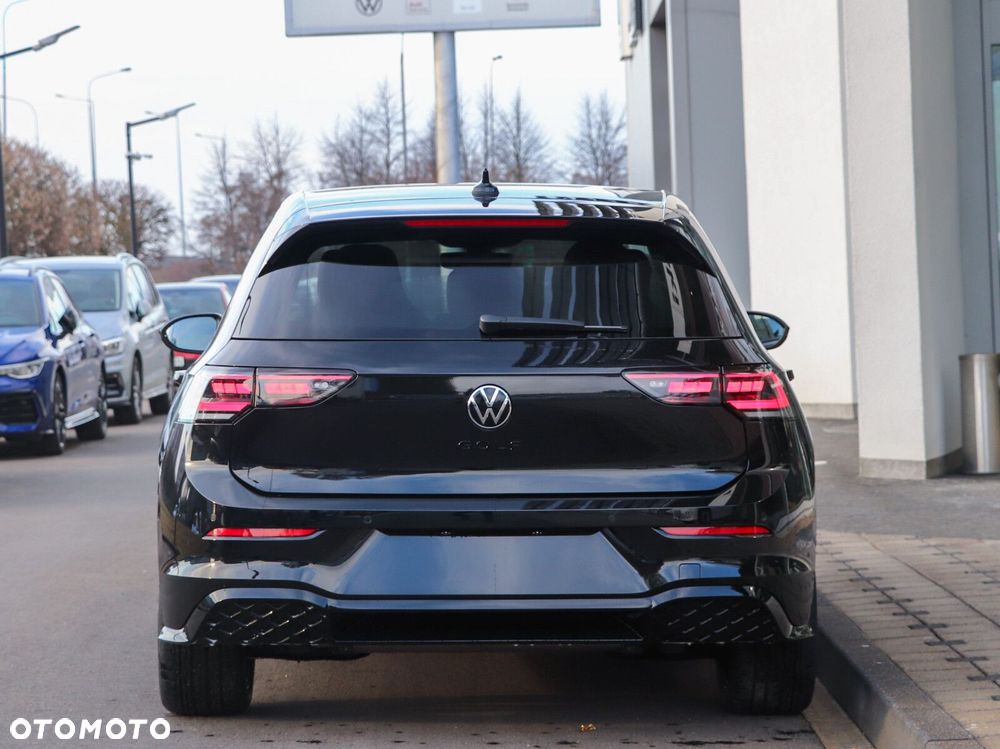 Volkswagen Golf - 4
